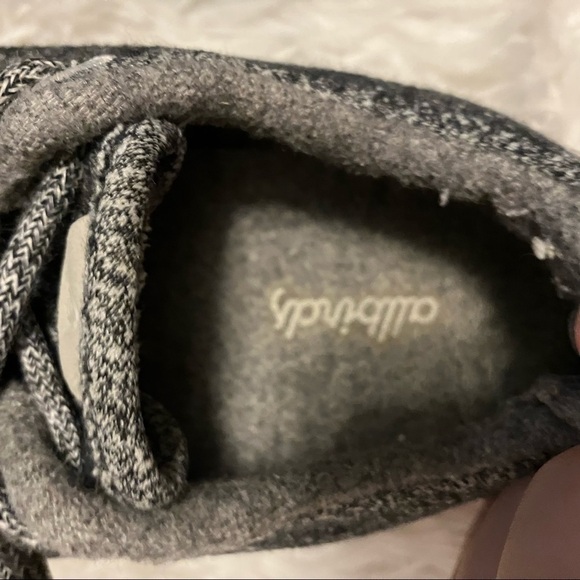 ALL Birds Women's Grey Wool Runners - Picture 9 of 11